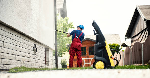 Best Pool Deck Cleaning  in Sun Village, CA